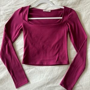 Sincerely Jules cropped square neck top. Size small.